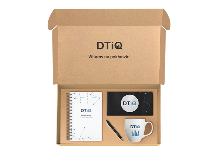 Welcome Packi dla DTiQ (notes, długopis, powerbank, kubek w kartonowym pudełku)